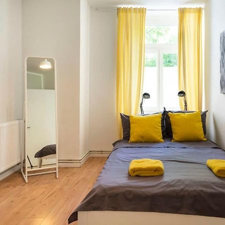 Cosy Two Br Plus Self Checkin Plus Street Parking Berlin Zewnętrze zdjęcie
