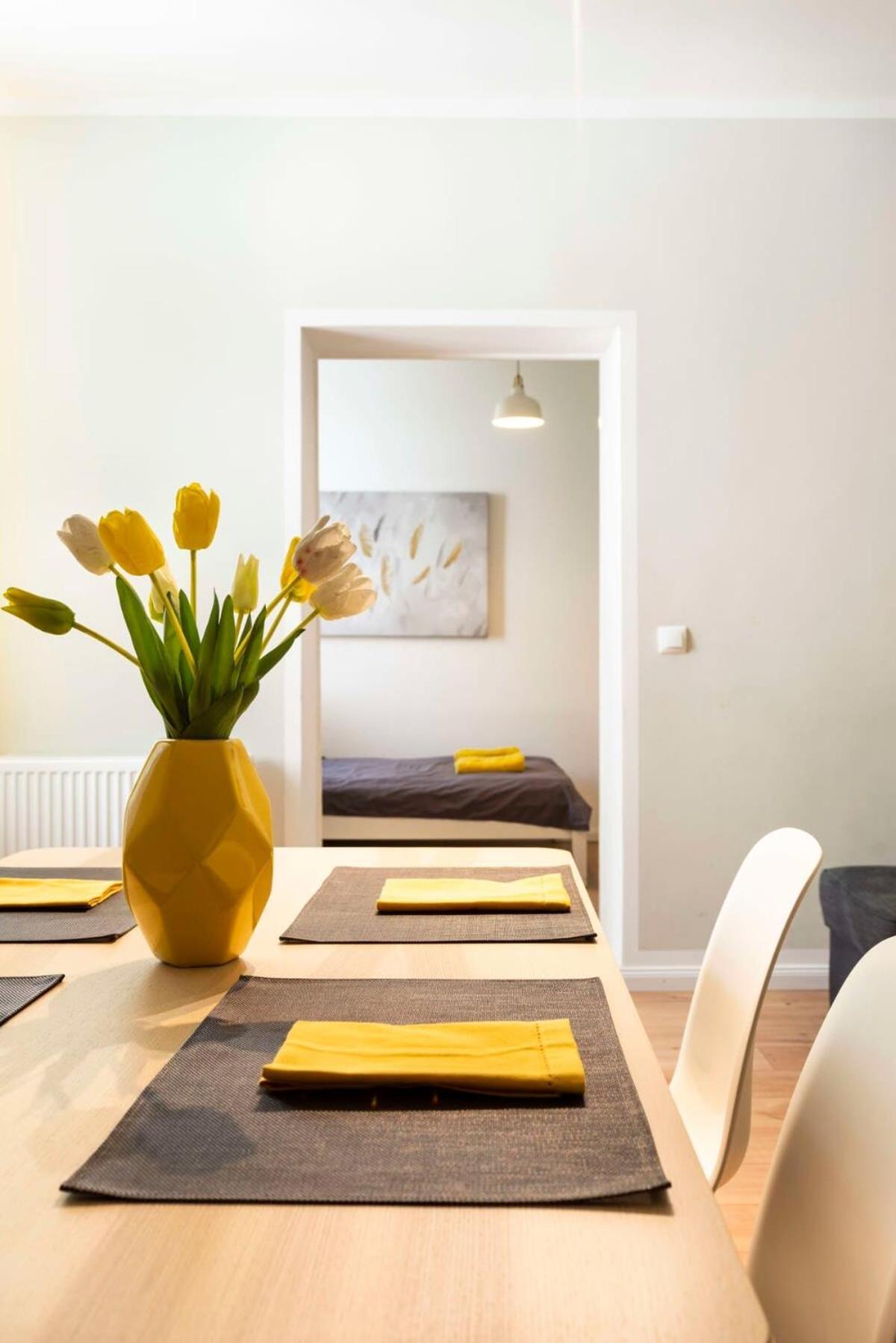 Cosy Two Br Plus Self Checkin Plus Street Parking Berlin Zewnętrze zdjęcie