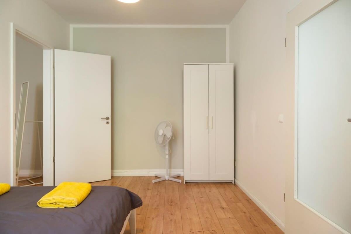 Cosy Two Br Plus Self Checkin Plus Street Parking Berlin Zewnętrze zdjęcie